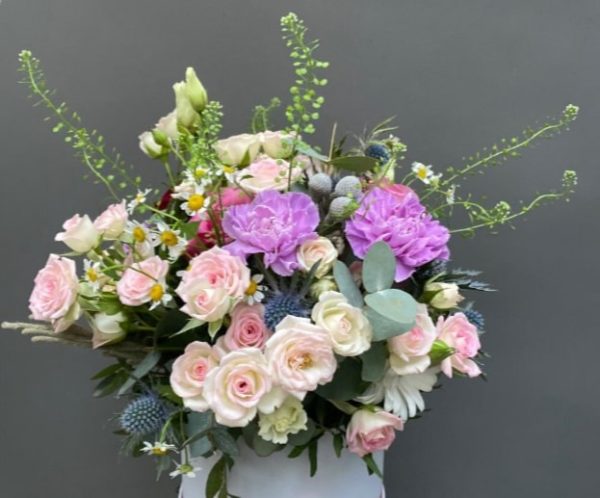 Mix bouquet in a box